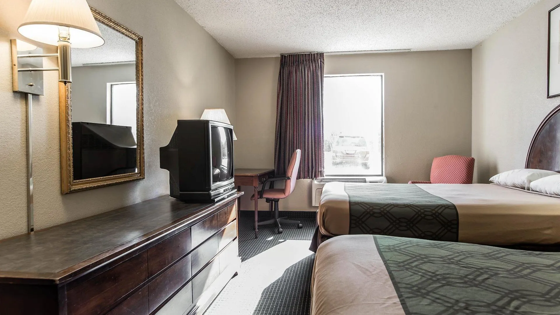 Quality Inn Airport-Near Uptown Charlotte Hotel