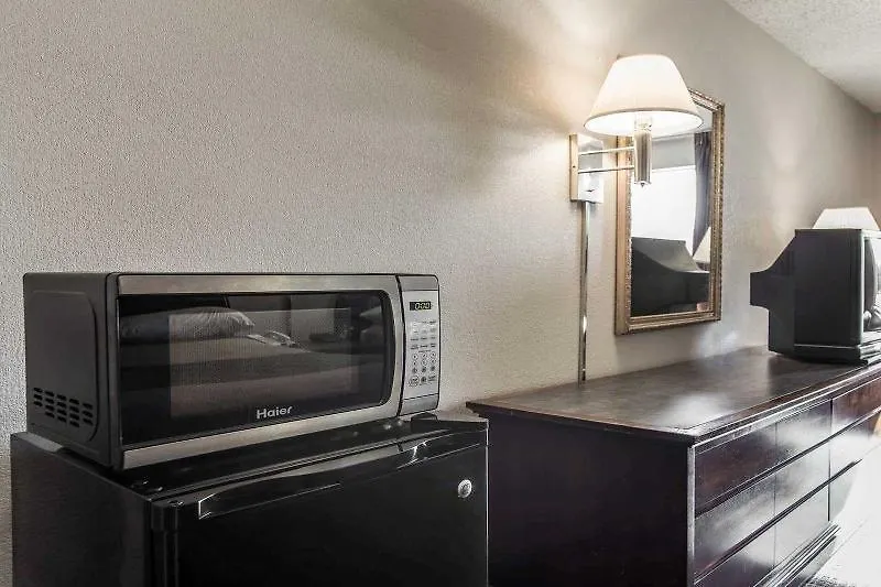 Quality Inn Airport-Near Uptown Charlotte 2*,  Estados Unidos da América