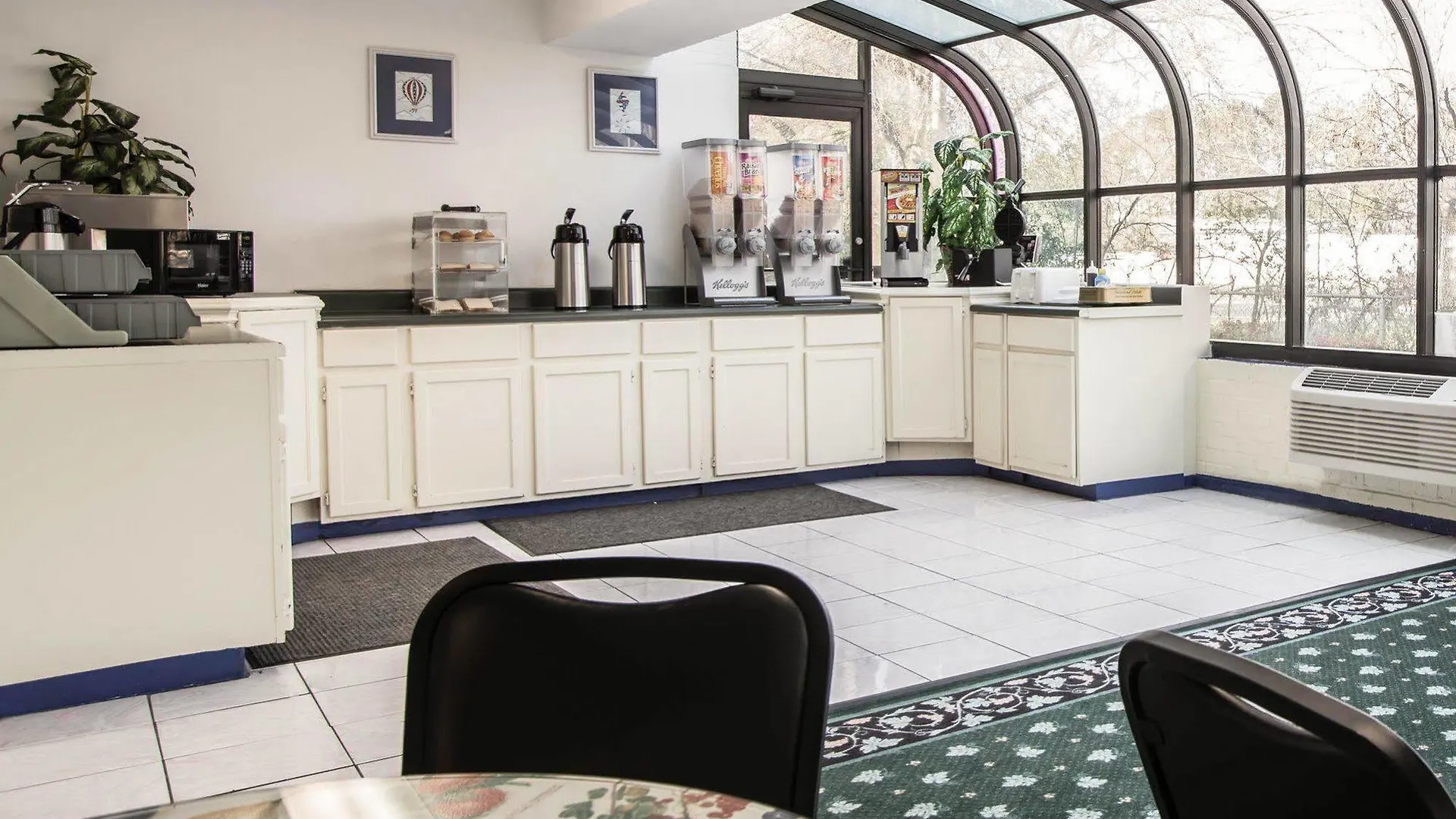 Hotel Quality Inn Airport-Near Uptown Charlotte