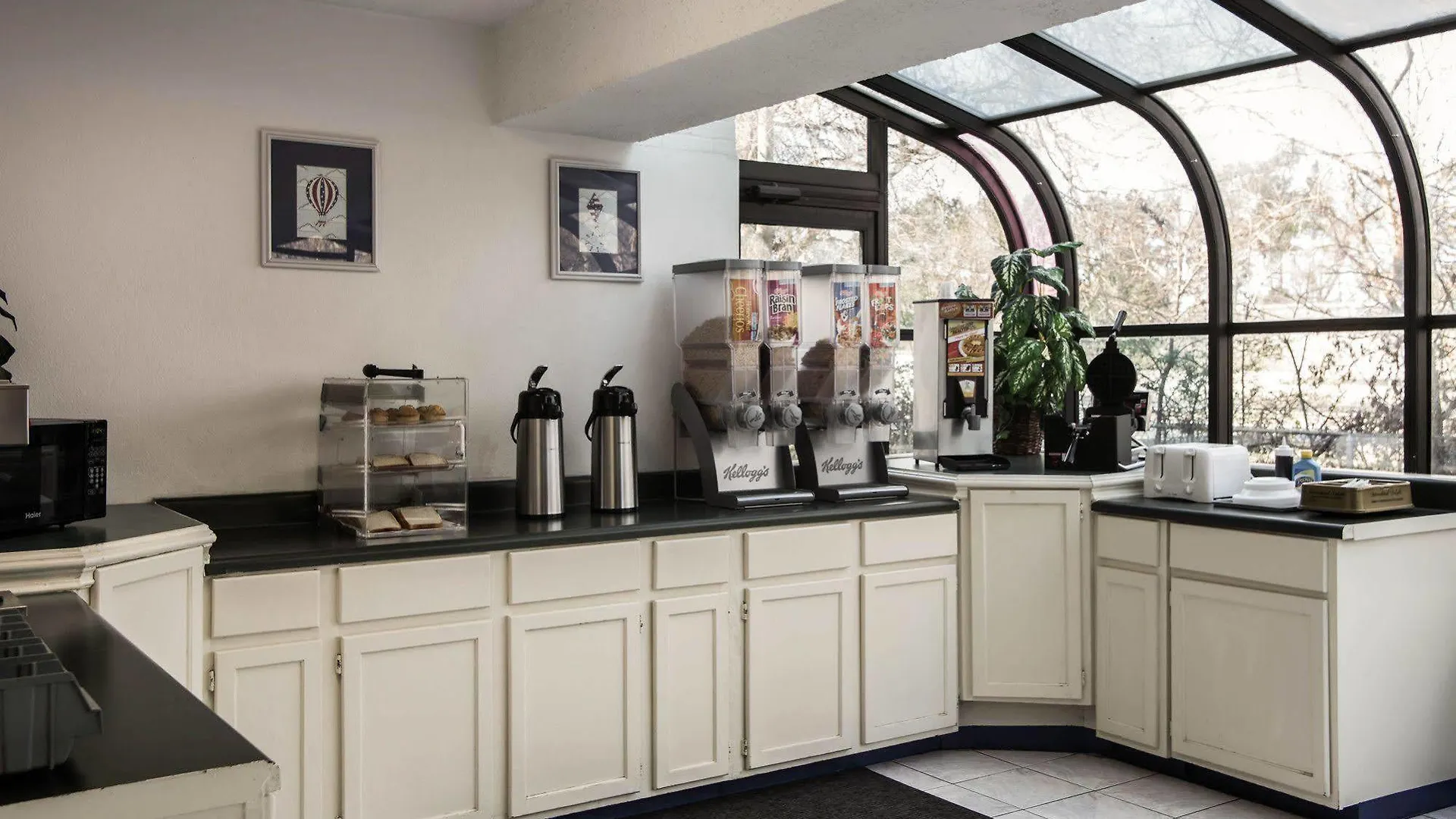 Quality Inn Airport-Near Uptown Charlotte Hotel