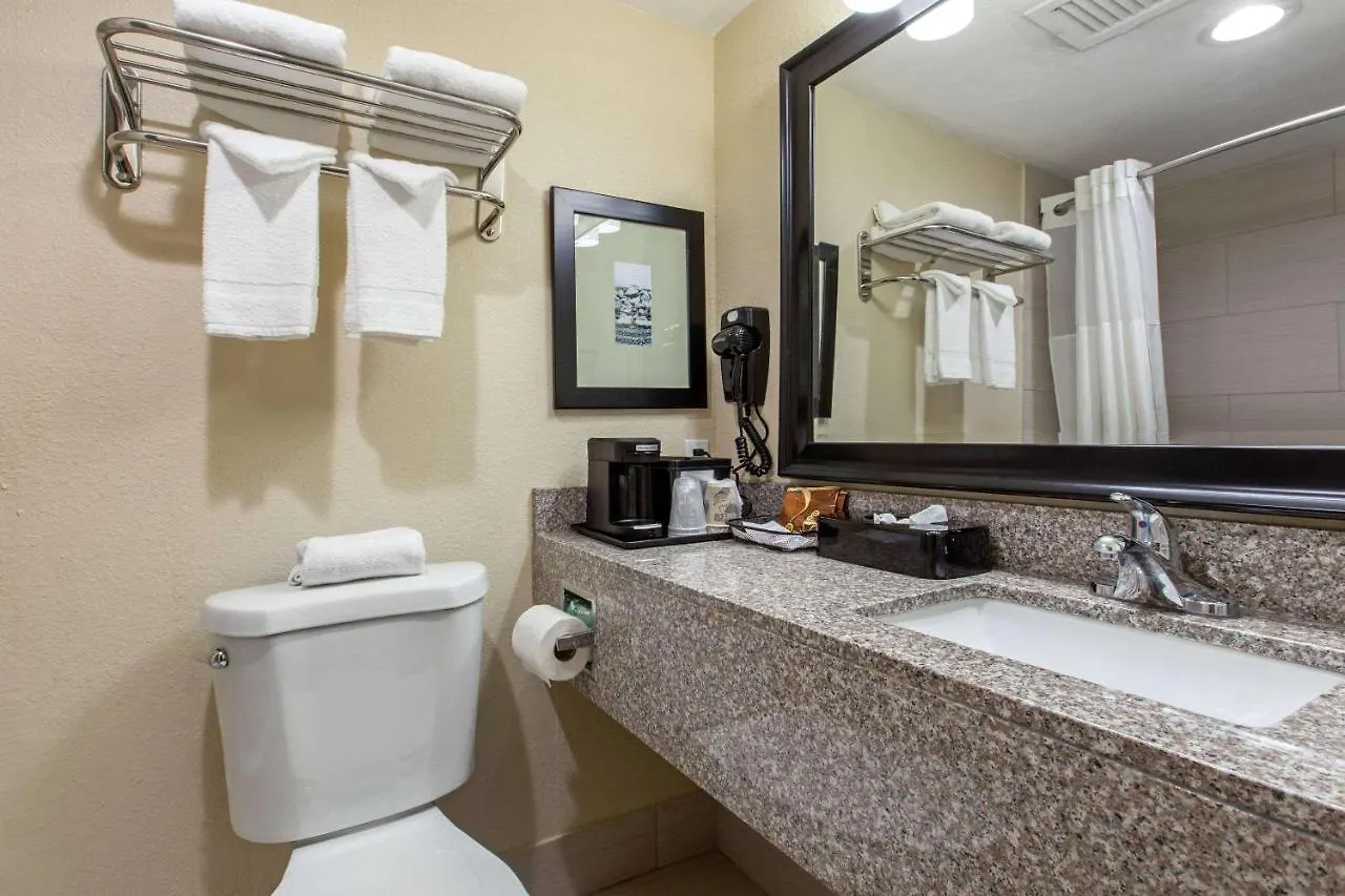Quality Inn Airport-Near Uptown Charlotte 2*,  Estados Unidos da América