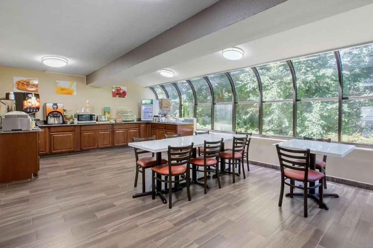 Quality Inn Airport-Near Uptown Charlotte