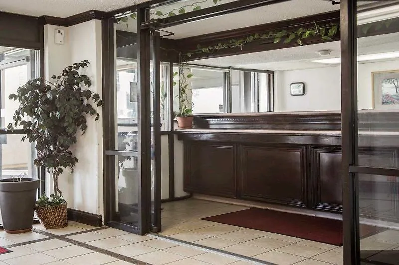 Quality Inn Airport-Near Uptown Charlotte 2*,